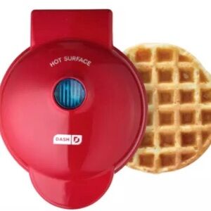 Dash Mini 4" Waffle Maker Non Stick 350 Watts Red Brand New!